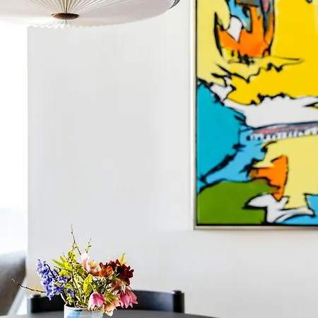 Live In Historical Surroundings At Helnaes *